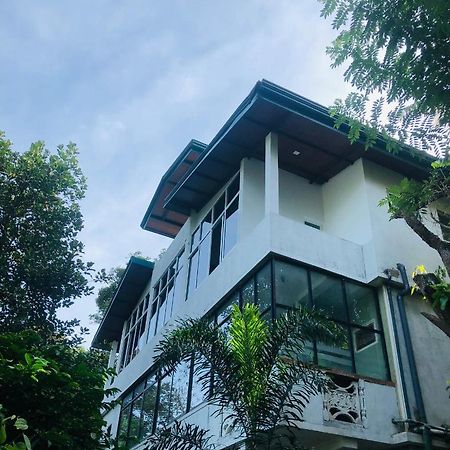 Kandy River Garden 外观 照片