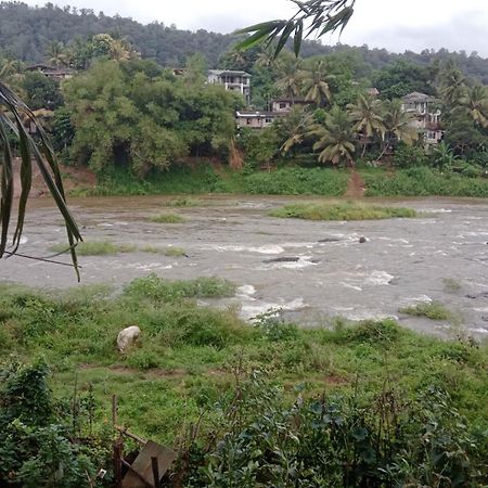 Kandy River Garden 外观 照片
