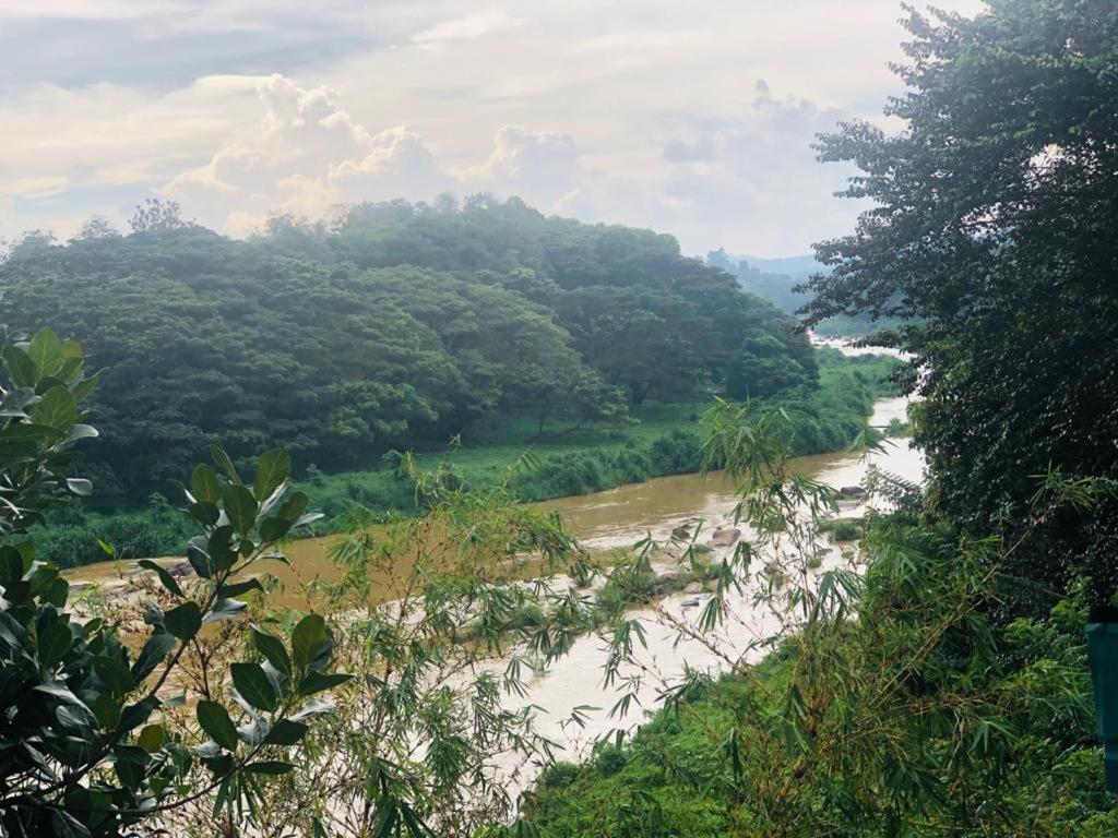 Kandy River Garden 外观 照片